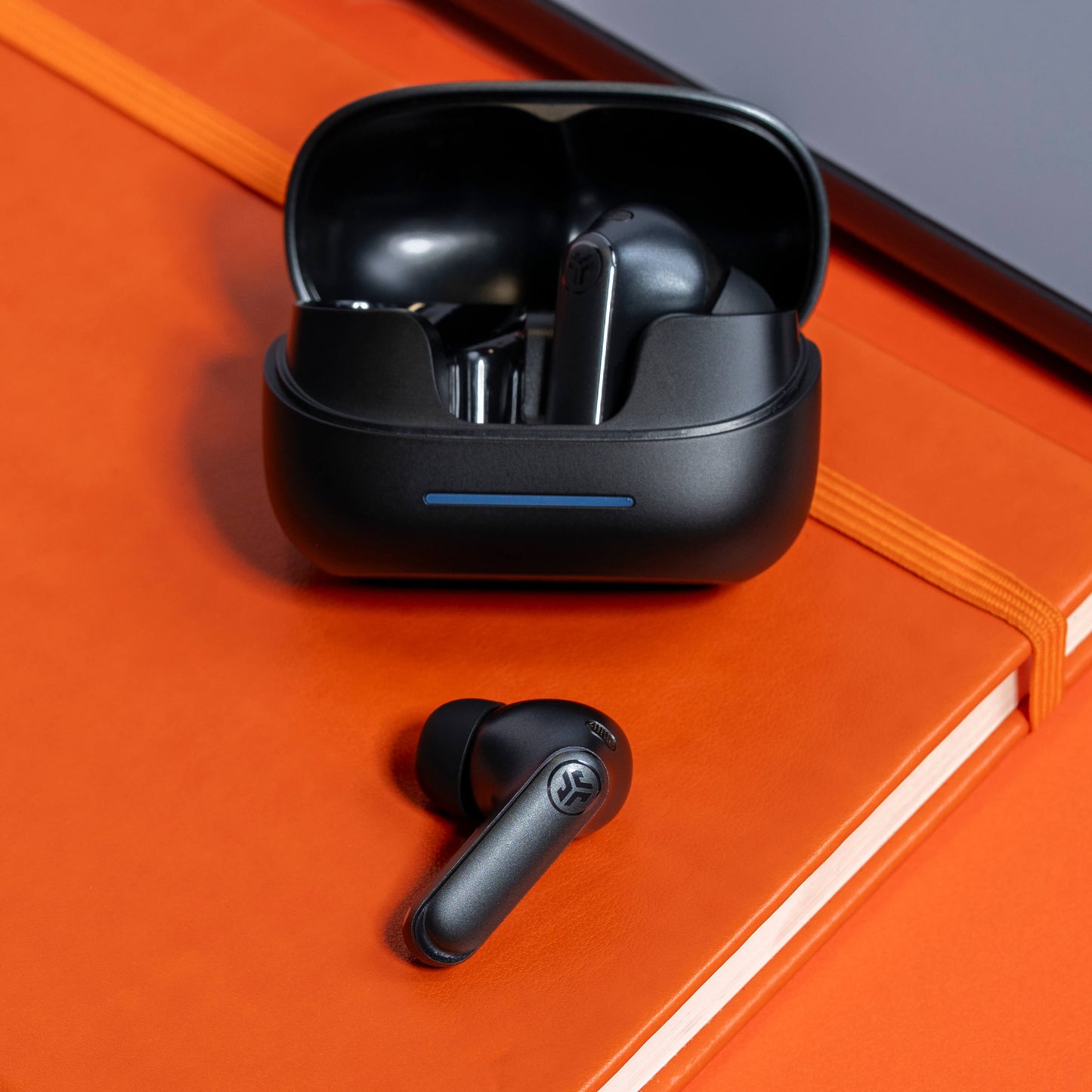 Epic & Go Pods ANC Earbuds Black Gift Set