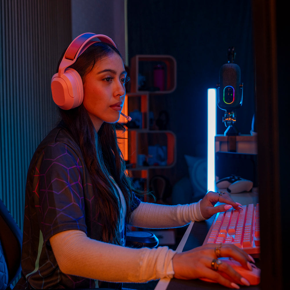 Nightfall Wireless Gaming Headset Pink